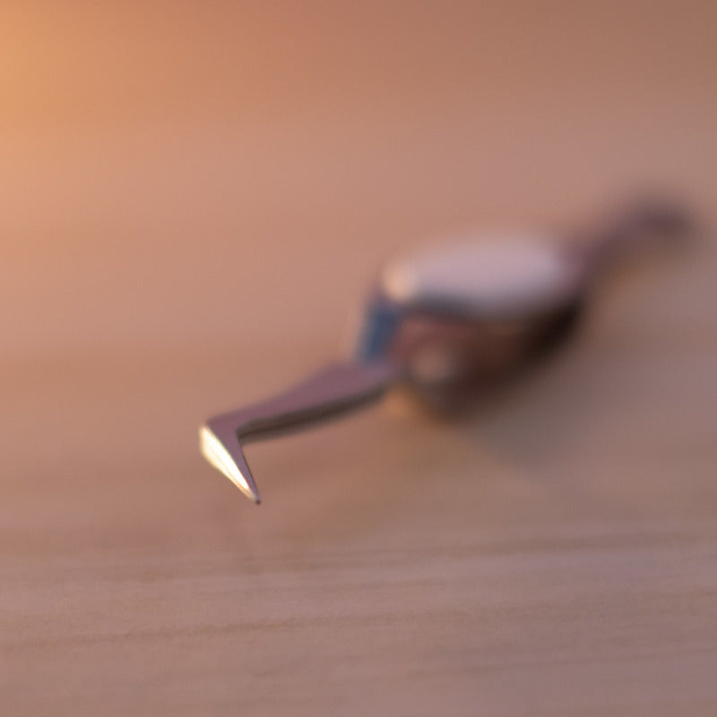 Prism Studio - Chromatools - Reverse Tweezers