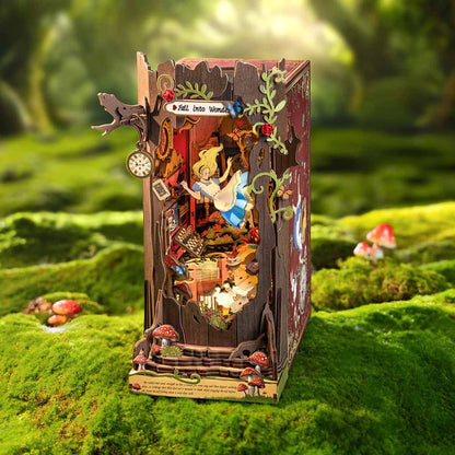 Rolife DIY Book Nook, Fall into Wonder Alice Adventure